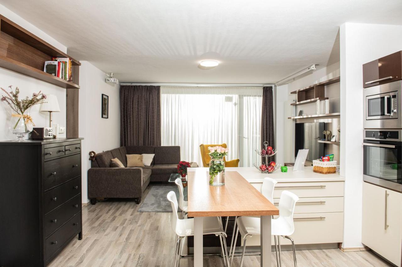 Forest Park Garden Apartment Bratislava Exteriör bild