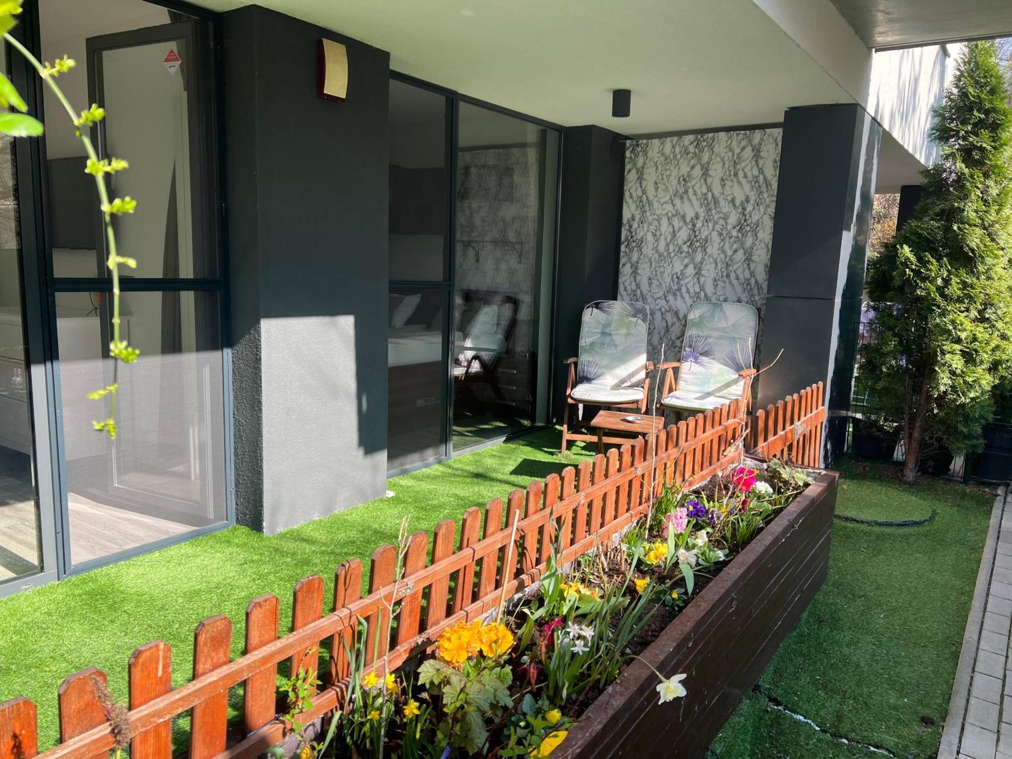 Forest Park Garden Apartment Bratislava Exteriör bild